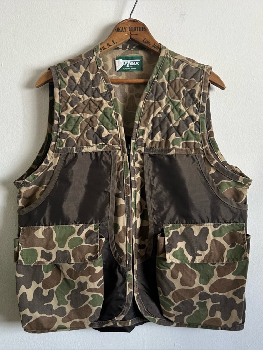 Vintage Saftbak Duck Hunting Vest